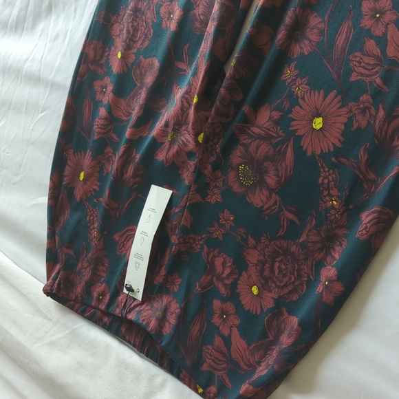 New Zara Bell bottom pants - Picture 2 of 5